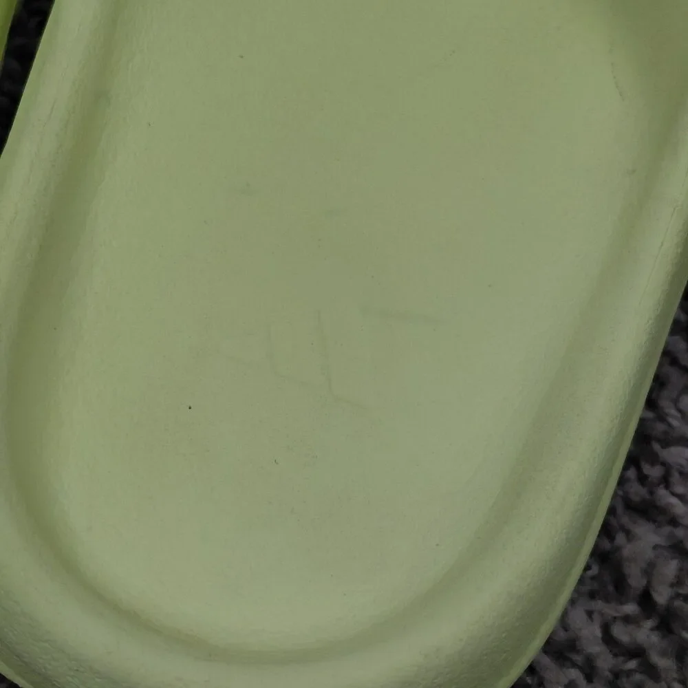 Yeezy Slide Green Glow Mens Size 8 Comfort Slides No Box